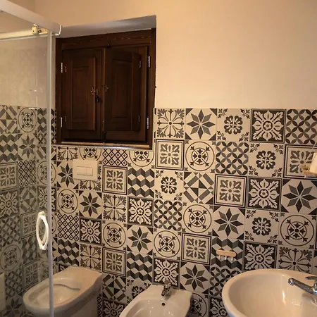 Casa Borgo Antico Badolato Marina